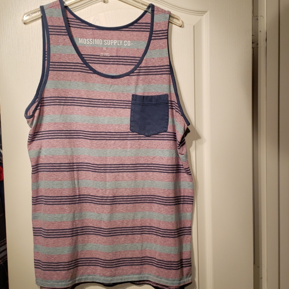 Mossimo Sleeveless Shirt